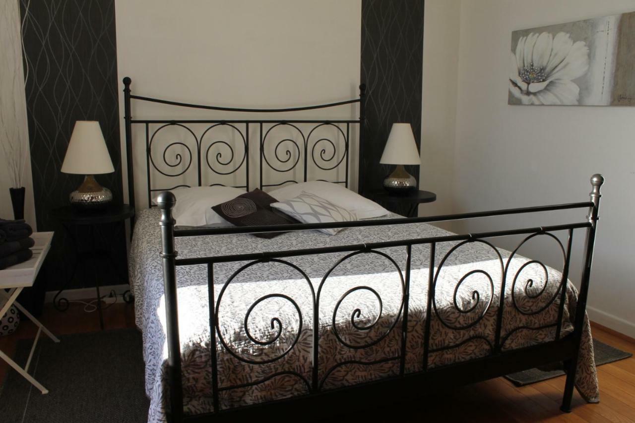 Chambres D'Hotes Domaine De La Brette Moncrabeau Экстерьер фото